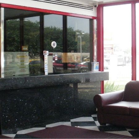 Galaxy Motel New York Exterior photo