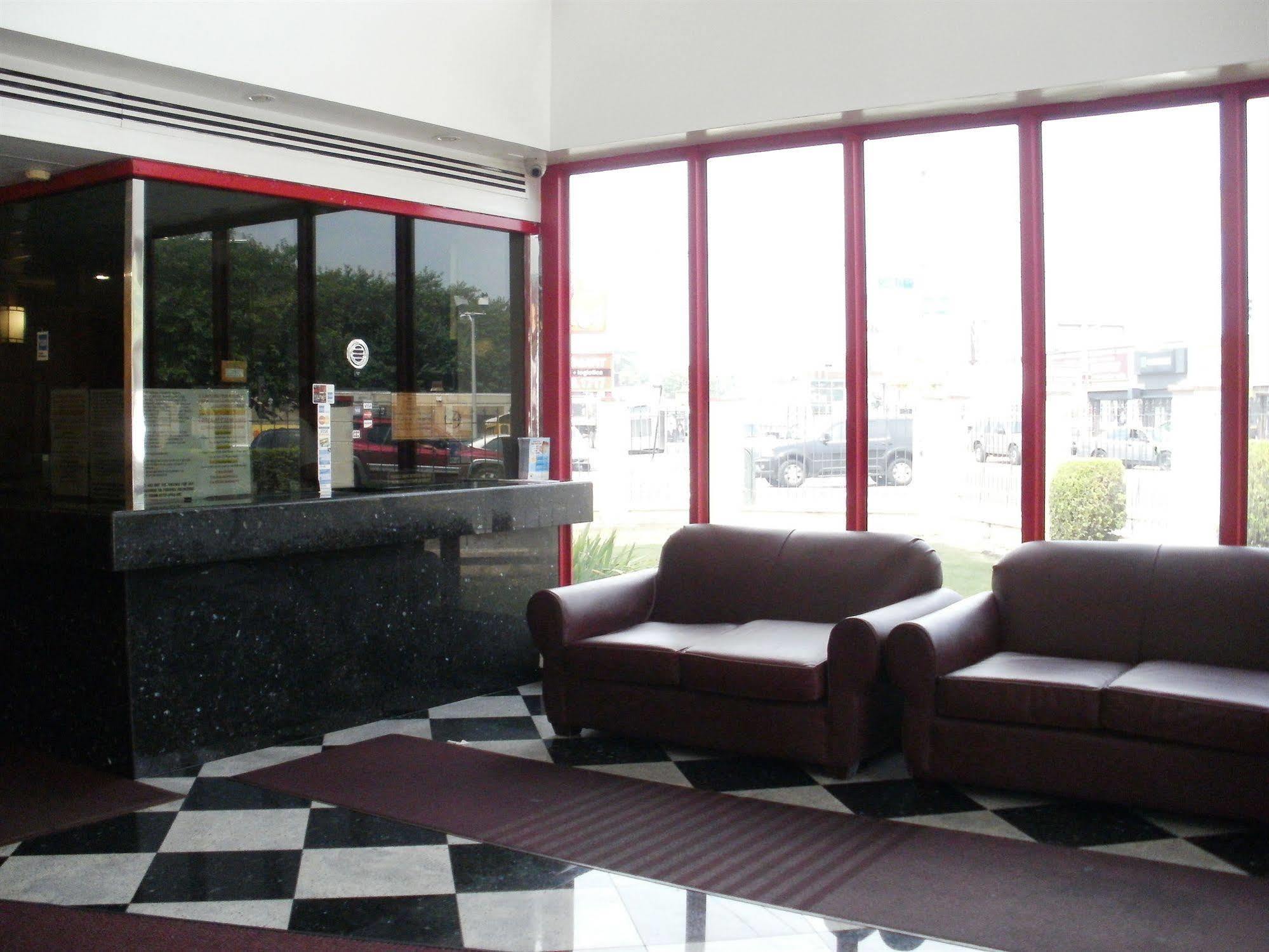Galaxy Motel New York Interior photo