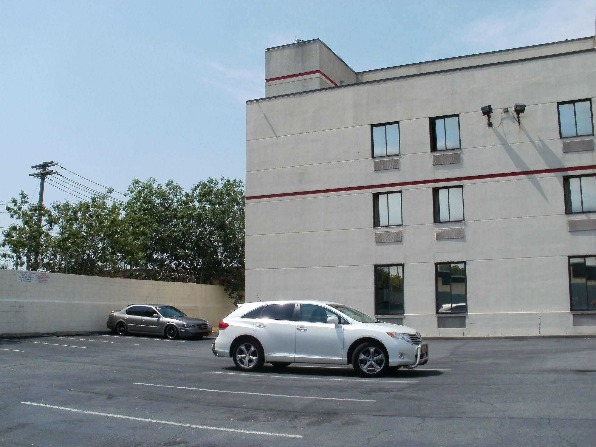 Galaxy Motel New York Exterior photo